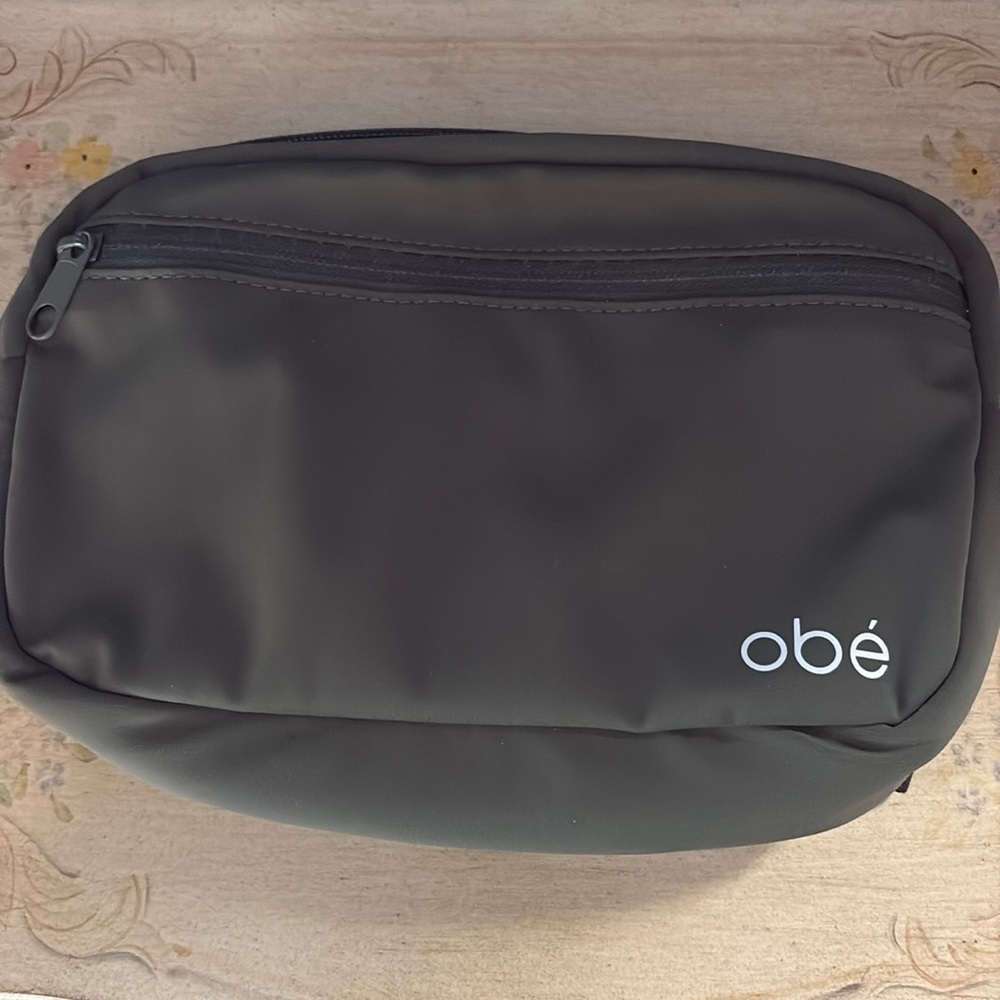 Obe Cross Body Bag